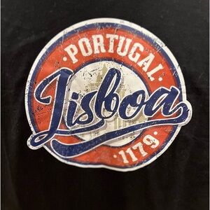 Lisboa Portugal t shirt size xl in EUC